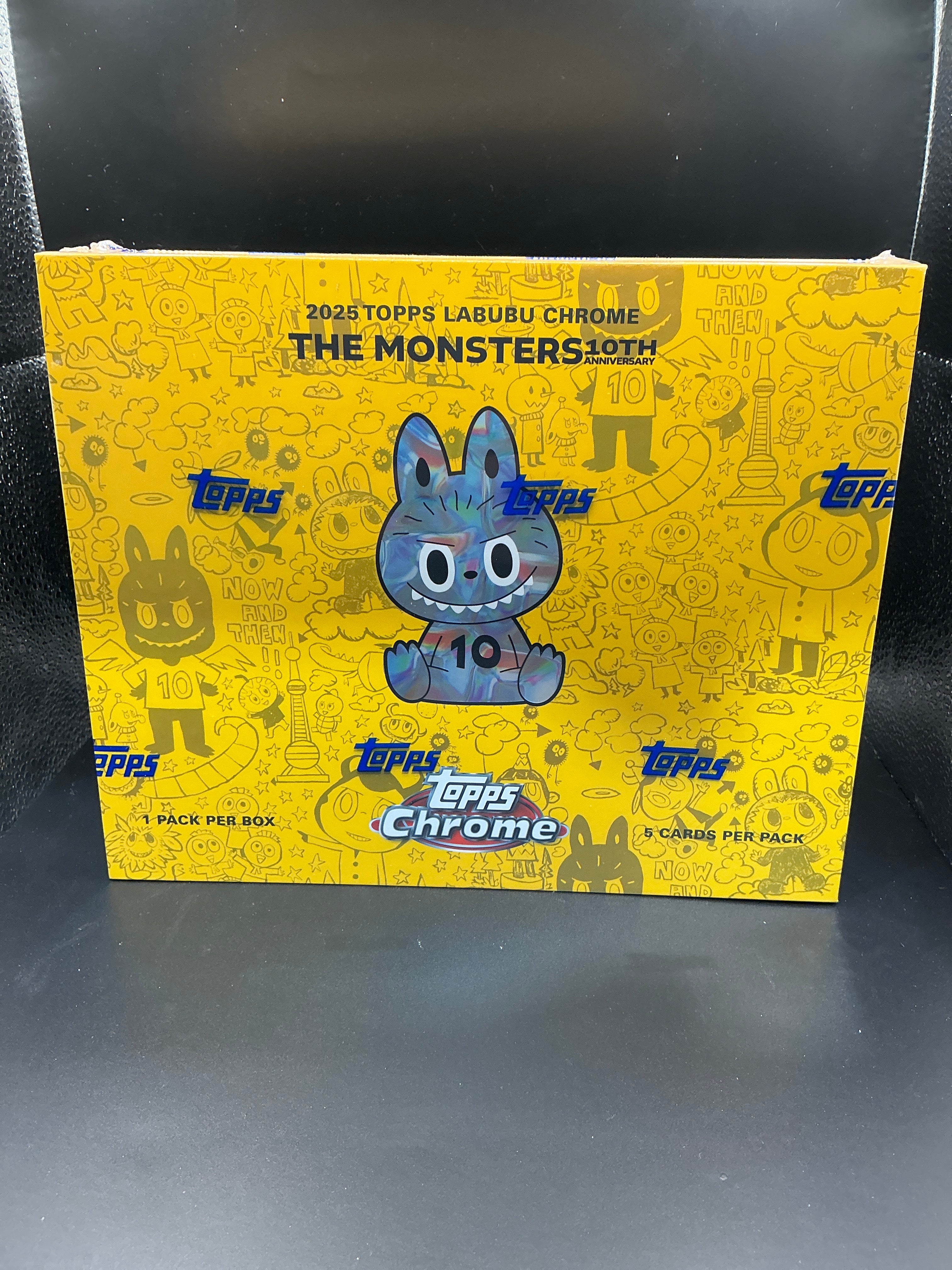 Topps Chrome Labubu The Monsters Box